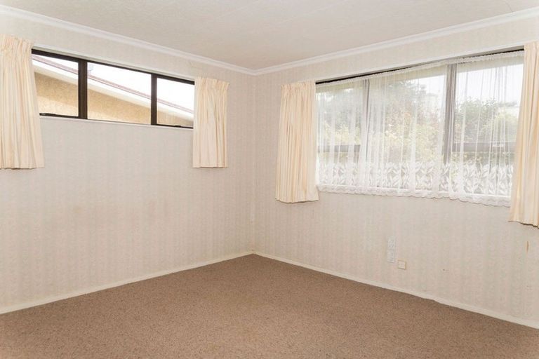 Photo of property in 9a Mcphee Street, Dannevirke, 4930