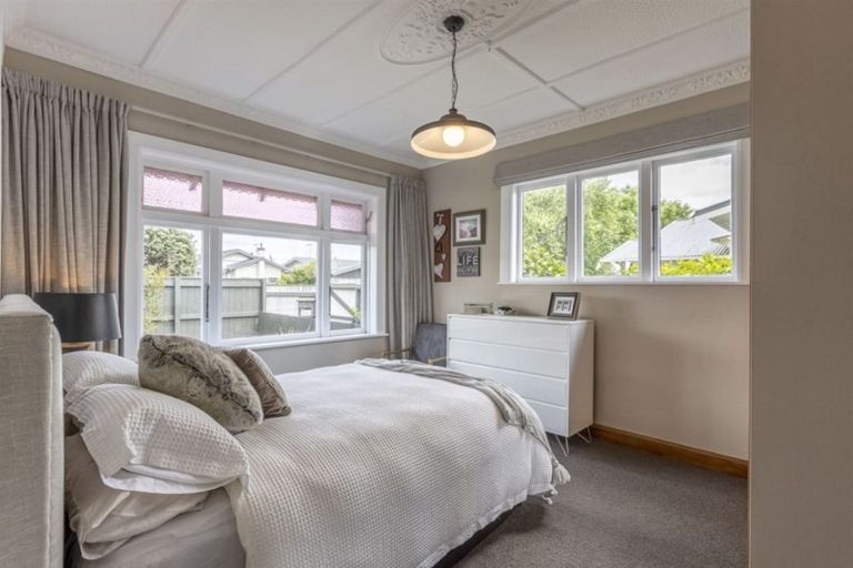 Photo of property in 113 Wood Street, Takaro, Palmerston North, 4410