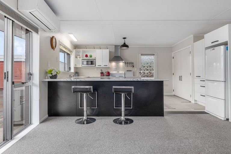 Photo of property in 4/4 Princes Street, Levin, 5510