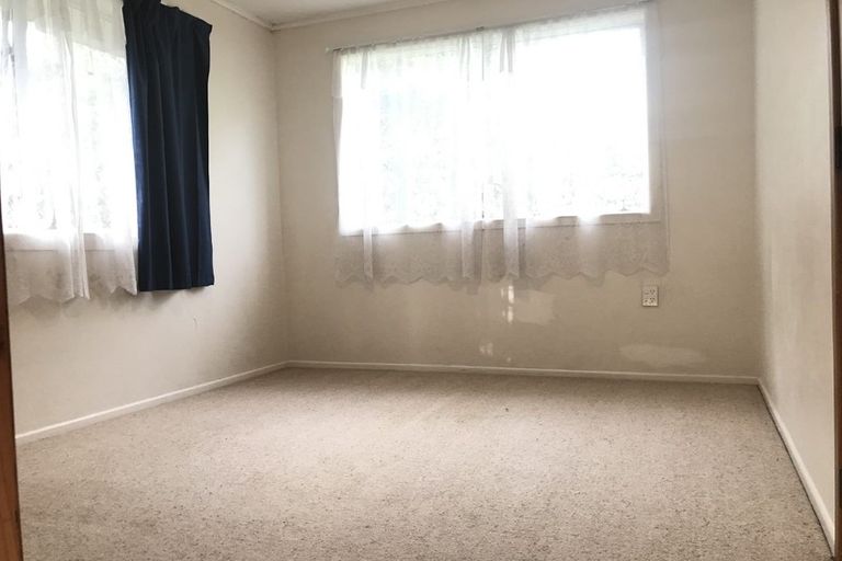 Photo of property in 2/6 Snell Avenue, Papakura, 2110