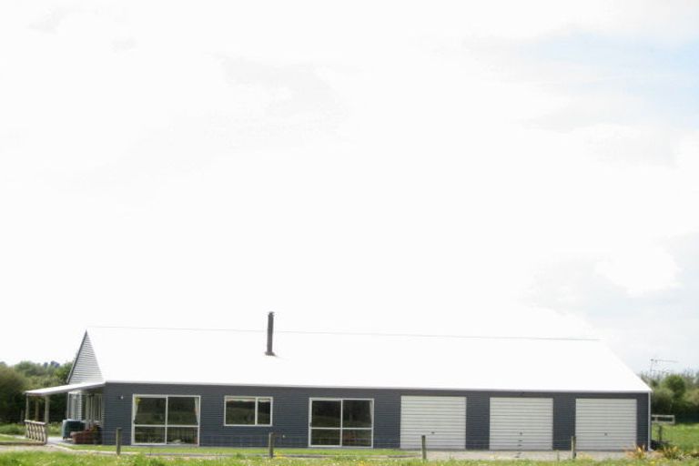 Photo of property in 132 Tuahiwi Road, Tuahiwi, Kaiapoi, 7691