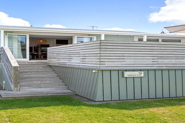Photo of property in 9 Hinemoa Road, Waihi Beach, 3611