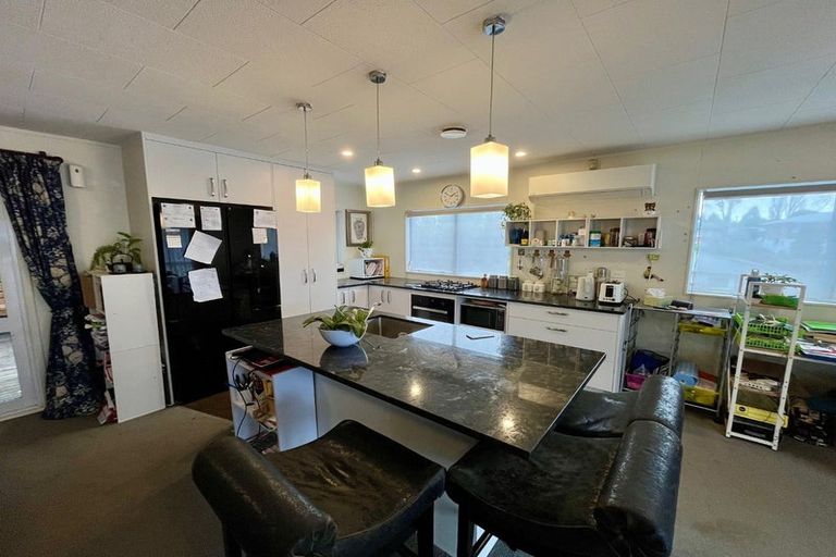 Photo of property in 7a Choice Avenue, Henderson, Auckland, 0612
