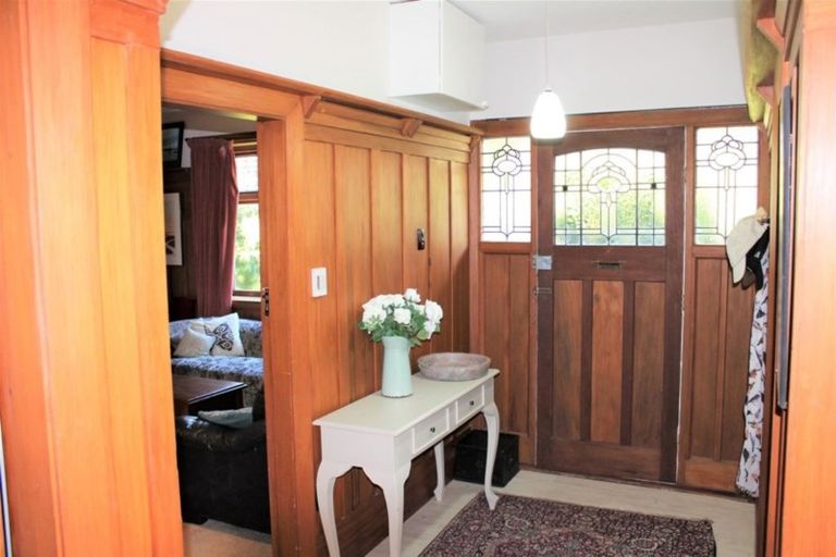 Photo of property in 22 Swanns Road, Richmond, Christchurch, 8013