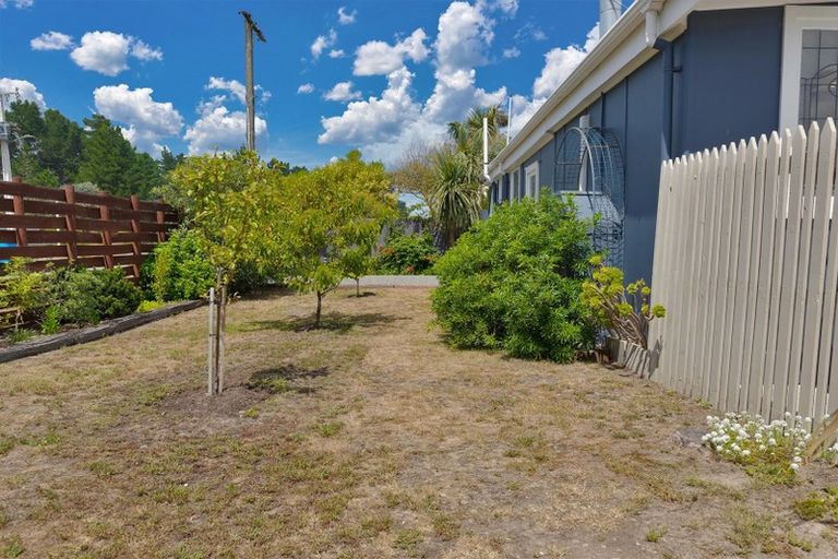 Photo of property in 32 Chamberlain Avenue, Amberley, 7481