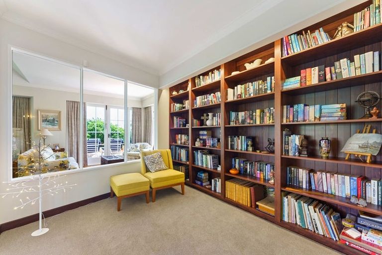 Photo of property in 45-47 Kohekohe Road, Waikanae, 5036