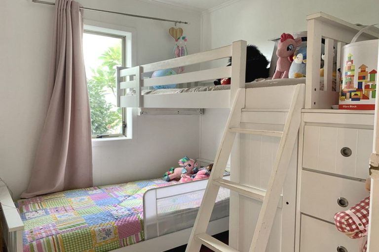 Photo of property in 5 Third Avenue, Orere Point, Papakura, 2585