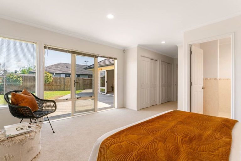 Photo of property in 48 Oreti Crescent, Papamoa Beach, Papamoa, 3118