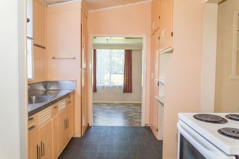 Photo of property in 7 Stanley Street, Dannevirke, 4930