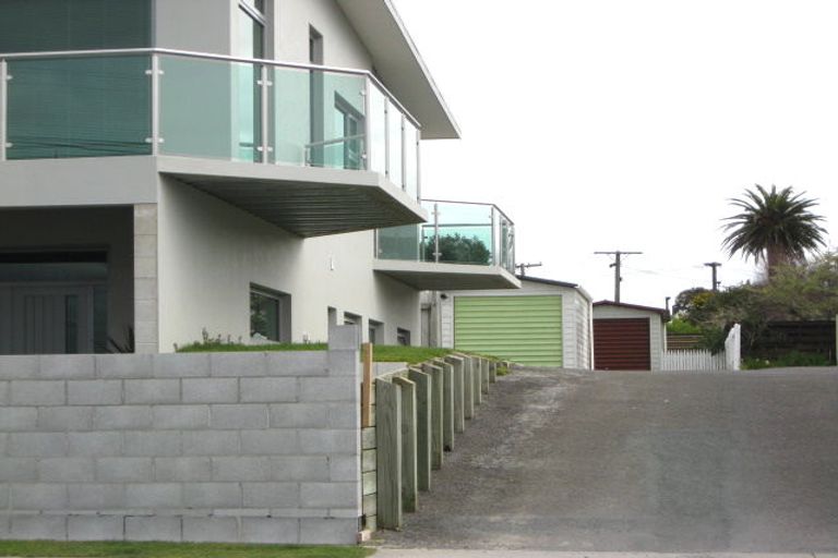Photo of property in 10b Belt Road, Moturoa, New Plymouth, 4310