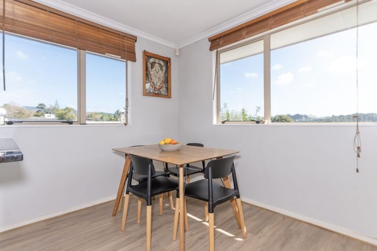 Photo of property in 49a Forest Hill Road, Henderson, Auckland, 0612