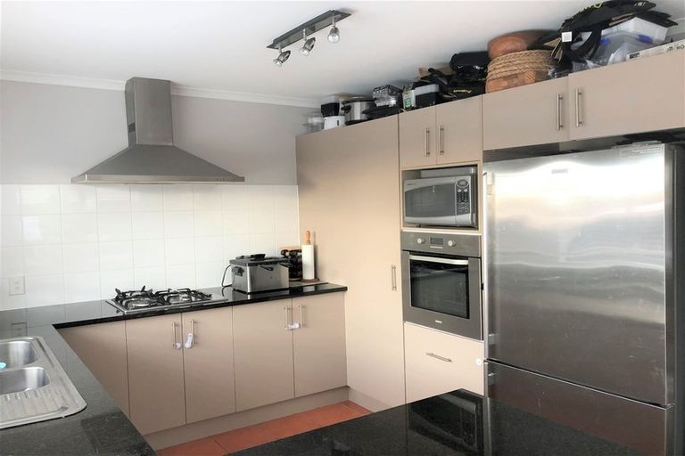 Photo of property in 43 Mili Way, Ranui, Auckland, 0612