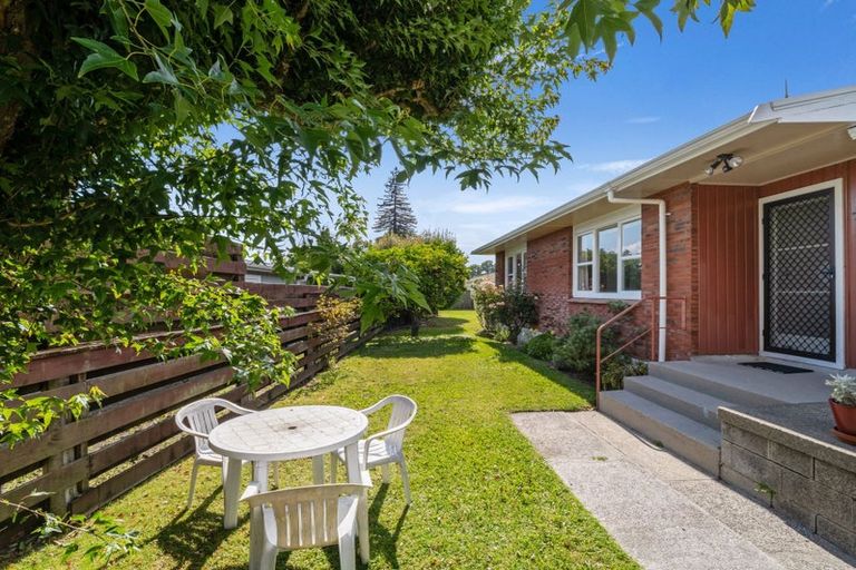 Photo of property in 3 Martin Street, Utuhina, Rotorua, 3015