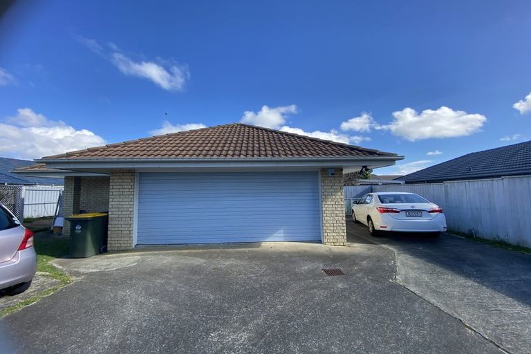 Photo of property in 15 Robin Brooke Drive, Flat Bush, Auckland, 2019