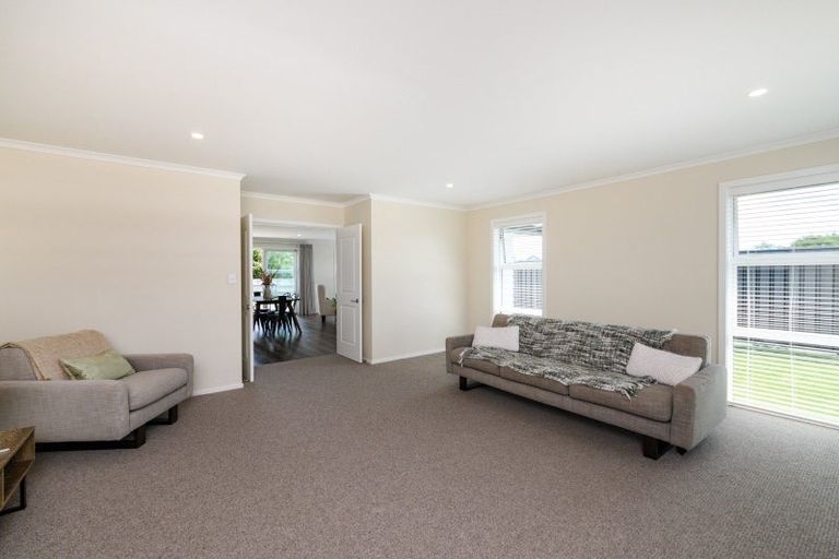 Photo of property in 2 Henty Lane, Marton, 4710