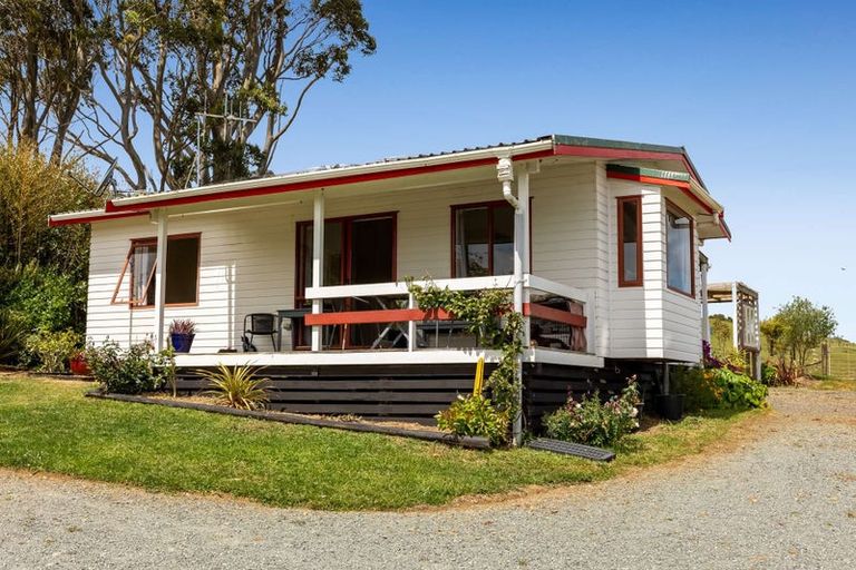 Photo of property in 74 Hihi Road, Mangonui, 0494