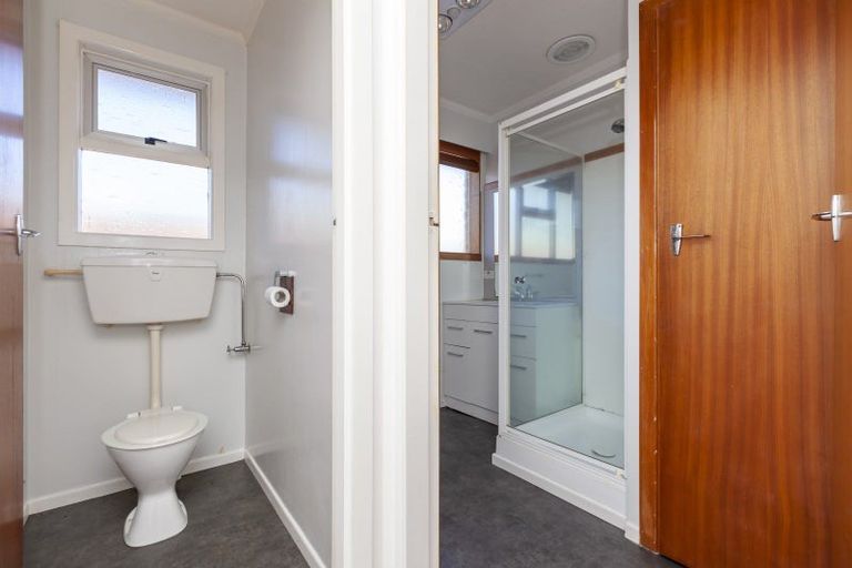 Photo of property in 114b Hillcrest Road, Raumati Beach, Paraparaumu, 5032