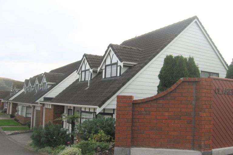 Photo of property in 6/49 Mana Esplanade, Paremata, Porirua, 5026