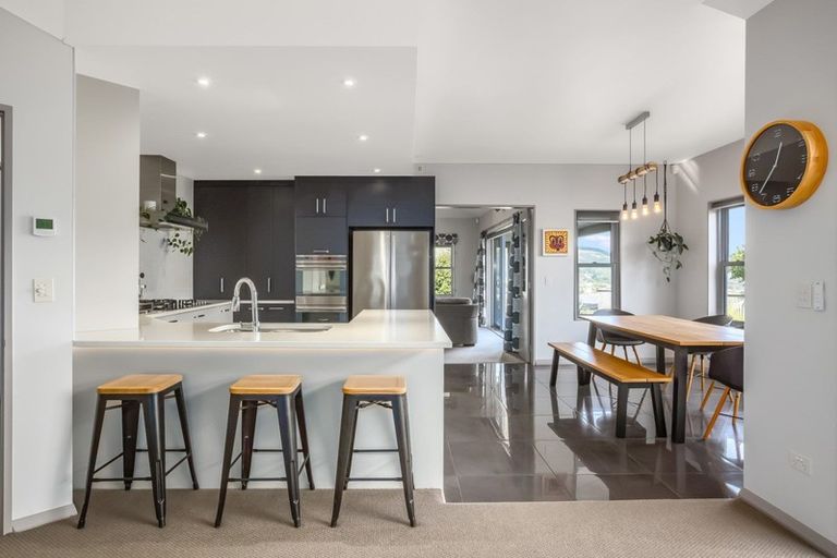 Photo of property in 18 Peel Lane, Aotea, Porirua, 5024