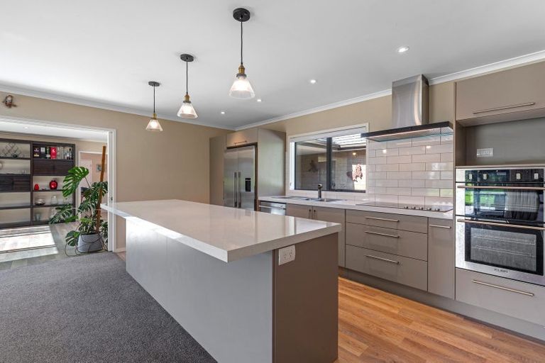 Photo of property in 34 Arone Way, Wainui, 0994
