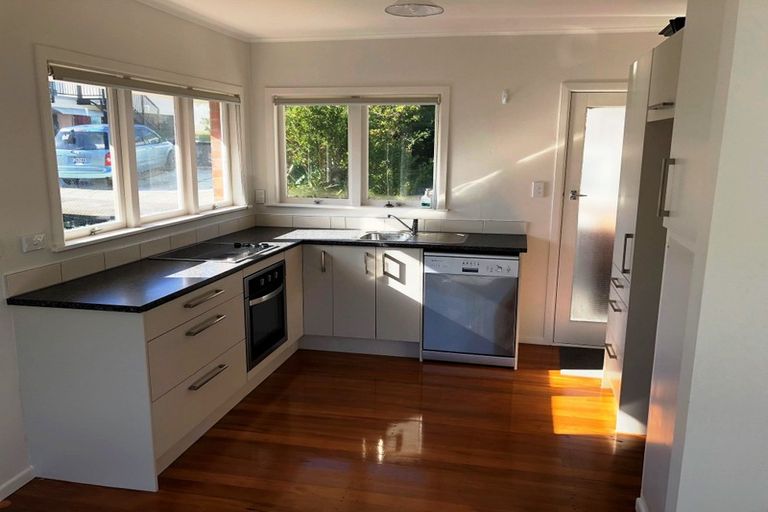 Photo of property in 1/45a Northboro Road, Belmont, Auckland, 0622