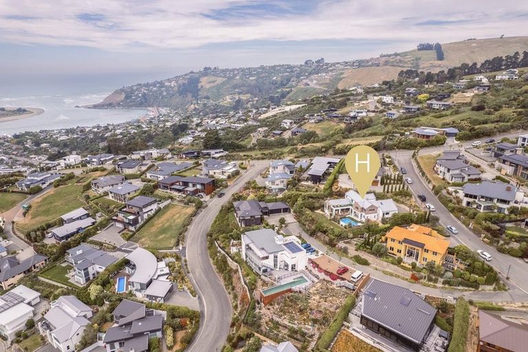 Photo of property in 4 Melleray Place, Redcliffs, Christchurch, 8081