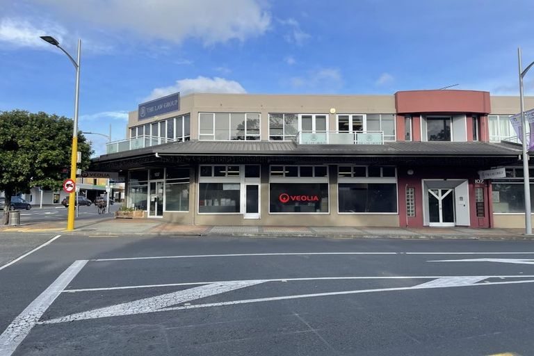 Photo of property in 3/107 Great South Road, Papakura, 2110