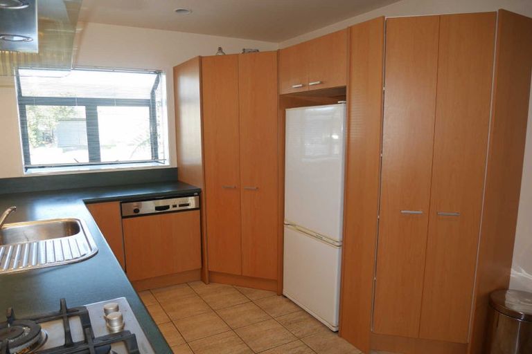 Photo of property in 7/4 Brockworth Place, Riccarton, Christchurch, 8011