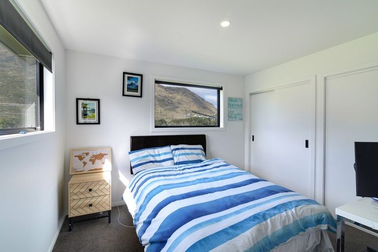 Photo of property in 15 Regent Street, Lower Shotover, Queenstown, 9304