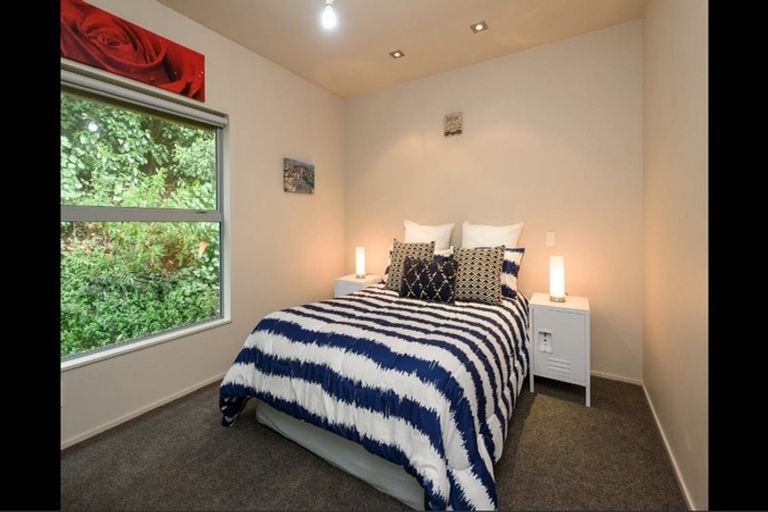 Photo of property in 8/2 Onslow Road, Khandallah, Wellington, 6035