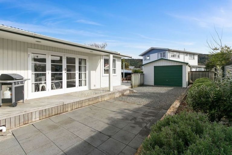 Photo of property in 7 Meremere Street, Wainuiomata, Lower Hutt, 5014