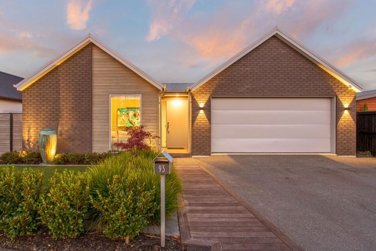 Photo of property in 93 Leistrella Road, Hoon Hay, Christchurch, 8025