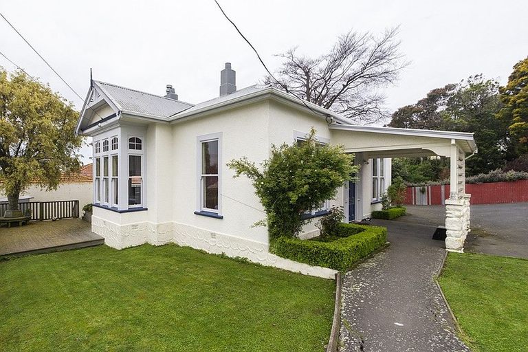 Photo of property in 19 Lune Street, South Hill, Oamaru, 9400