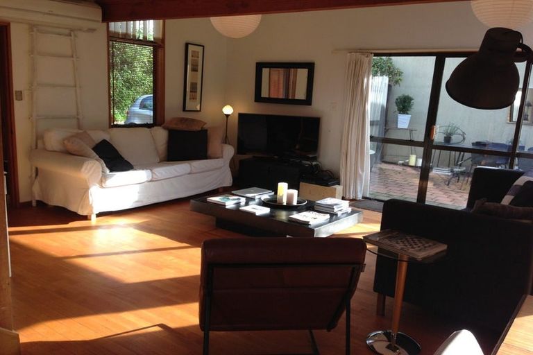 Photo of property in 1/39 Rhodes Street, Merivale, Christchurch, 8014