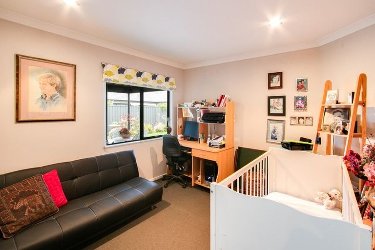 Photo of property in 9 Pacific Avenue, Poraiti, Napier, 4112