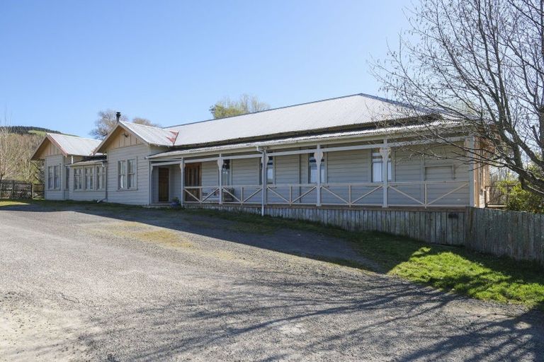 Photo of property in 3345 Weber Road, Weber, Dannevirke, 4970