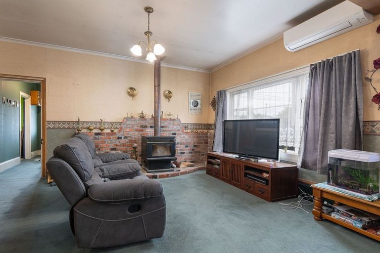 Photo of property in 44 Albert Street, Masterton, 5810