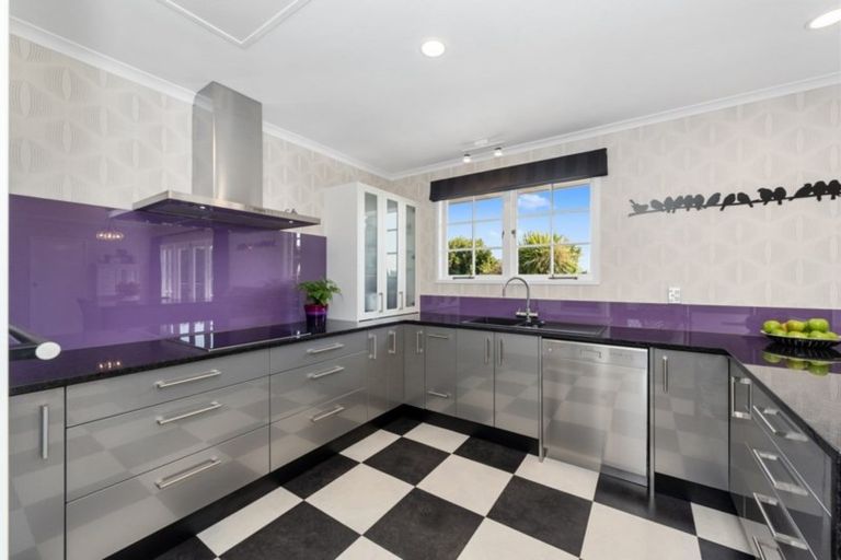 Photo of property in 10 Edwin Street, St Andrews, Hamilton, 3200