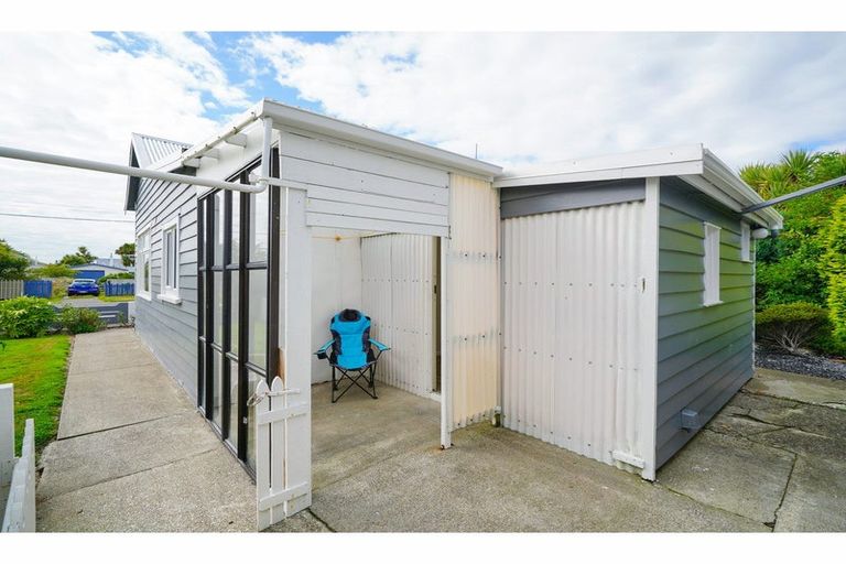 Photo of property in 16 Tanner Street, Grasmere, Invercargill, 9810