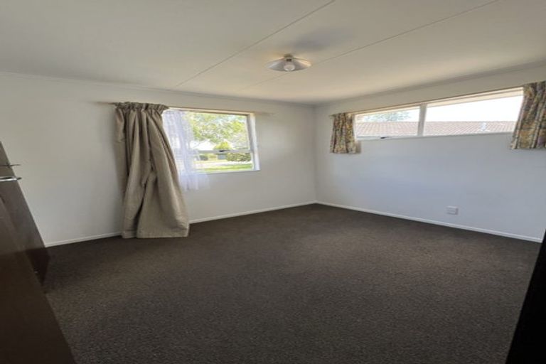 Photo of property in 4 Elmwood Crescent, Pukete, Hamilton, 3200