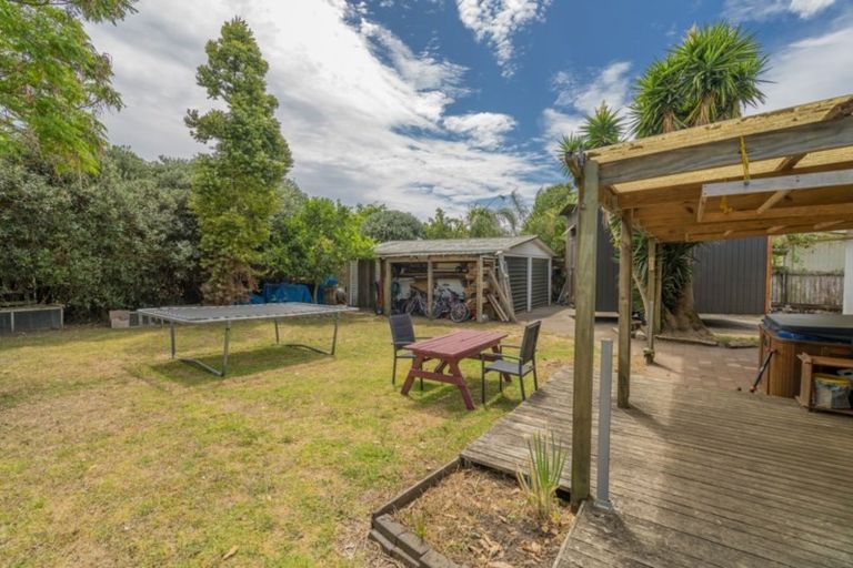 Photo of property in 82 Cook Drive, Whitianga, 3510