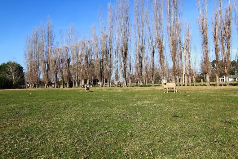 Photo of property in 24b Cameron Road, Makauri, Gisborne, 4071