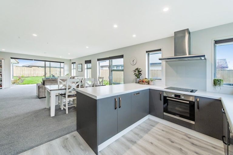 Photo of property in 10 Longcot Drive, Rolleston, 7615