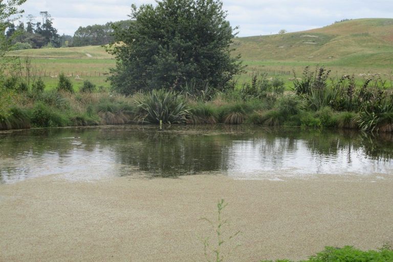 Photo of property in 359 Mangatarata Road, Waipukurau, 4285