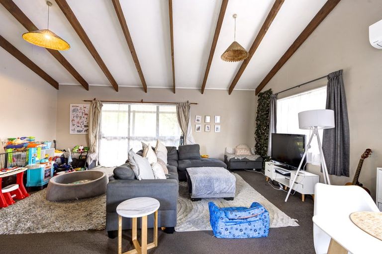 Photo of property in 8a Carey Street, Maeroa, Hamilton, 3200