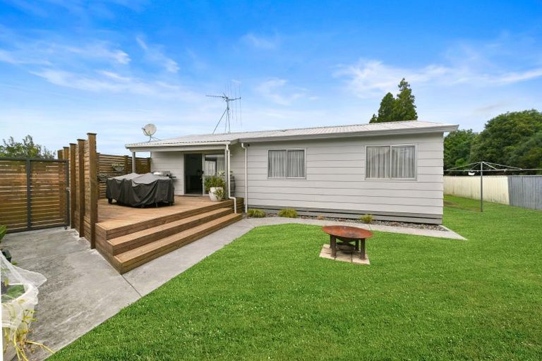 Photo of property in 27 Purcell Place, Melville, Hamilton, 3206
