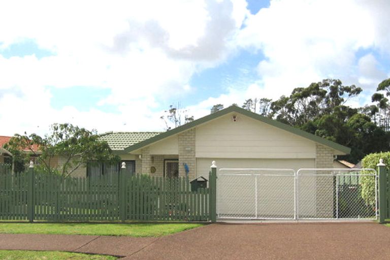 Photo of property in 6 Diana Place, Ranui, Auckland, 0612