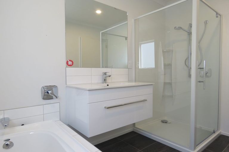 Photo of property in 11 George West Square West, Wigram, Christchurch, 8025