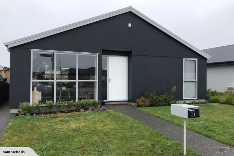 Photo of property in 21 Carrs Road, Wigram, Christchurch, 8025