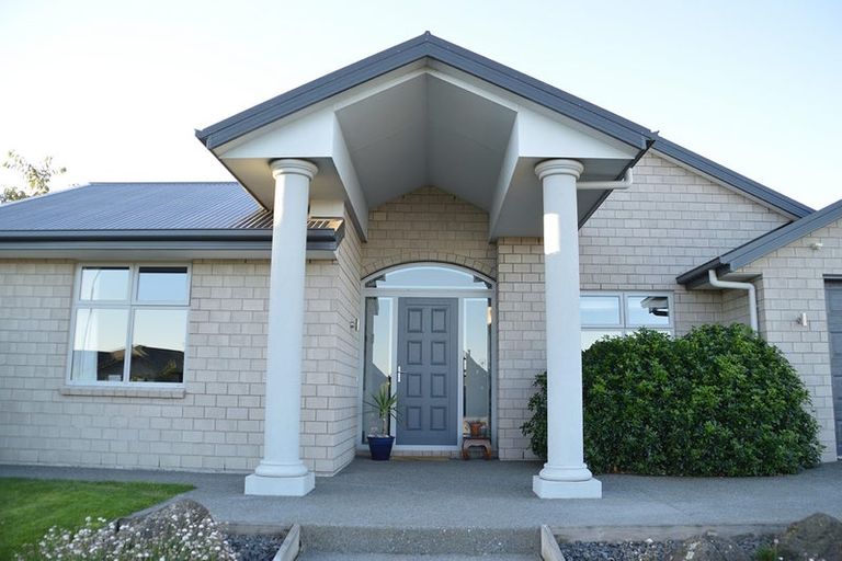 Photo of property in 59 Huntingdon Drive, Rangiora, 7400